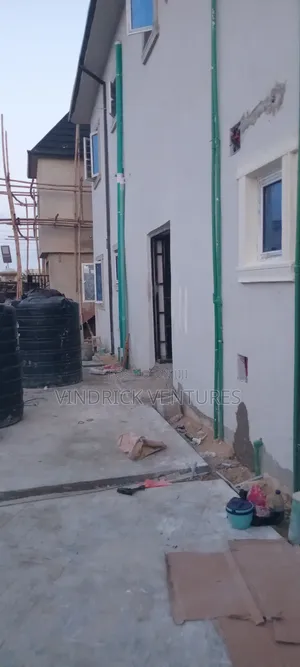 Mini Flat in Mobil Road Ilaje for rent