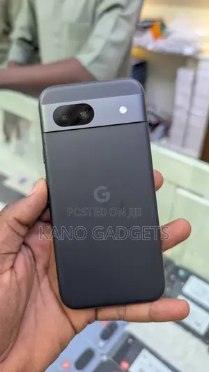Google Pixel 8a 128 GB Black
