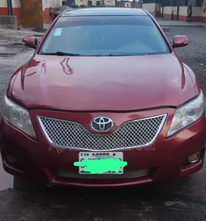 Toyota Camry XLE V6 4dr Sedan (3.5L 6cyl 6AM) 2008