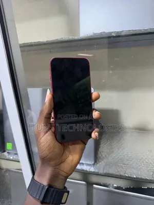 Apple iPhone 14 128 GB Red