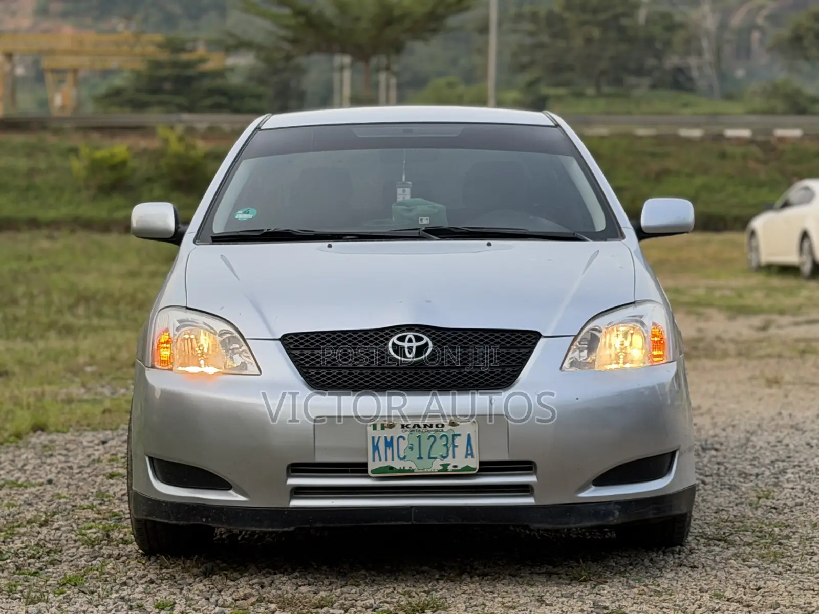Toyota Corolla 2004 Silver