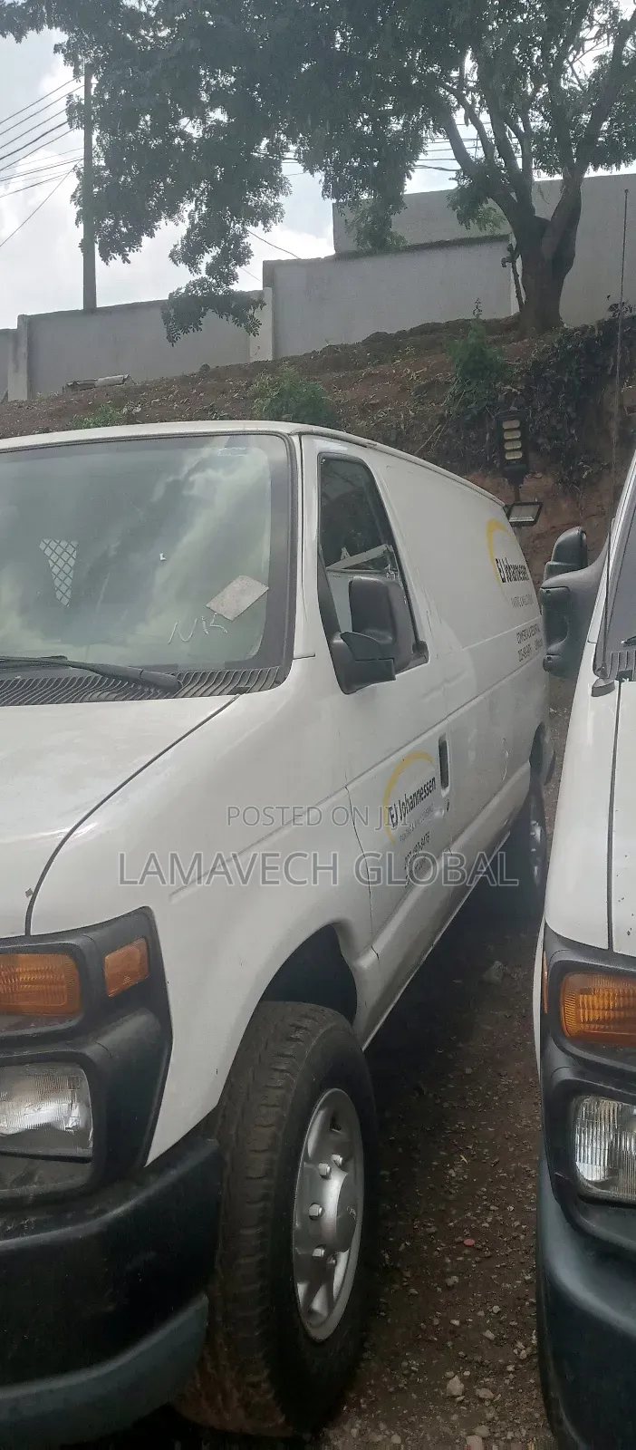 Ford E250 2012 White