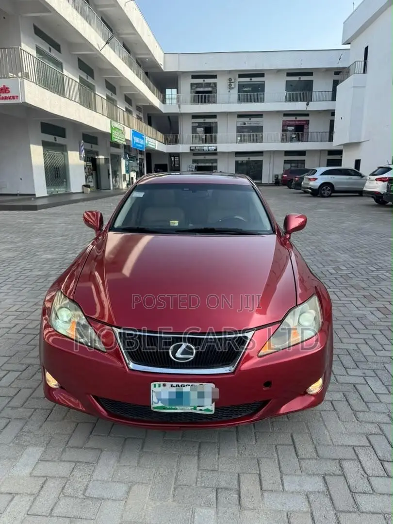 Lexus IS 2009 Red