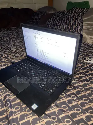Laptop Dell Latitude 7490 16GB Intel Core i7 SSD 256GB