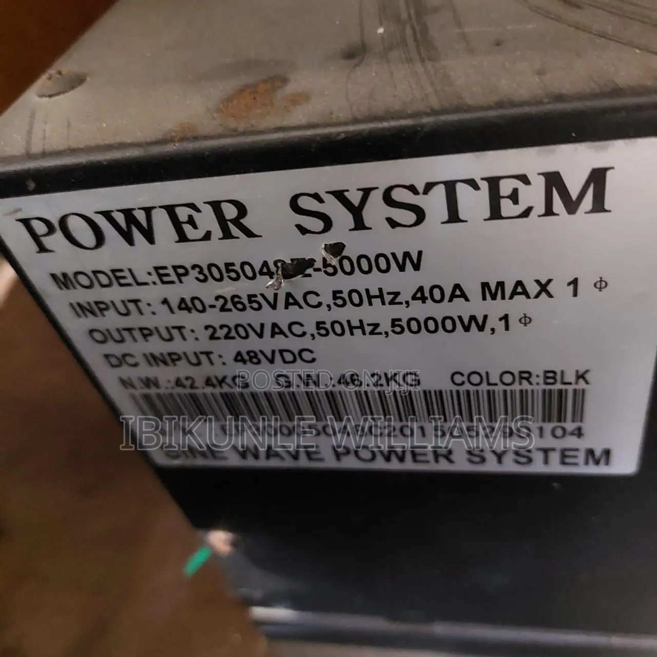 3 Inverters, 1 Solar Panel, 2 ChargeControllers