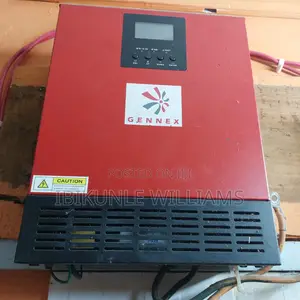 3 Inverters, 1 Solar Panel, 2 ChargeControllers