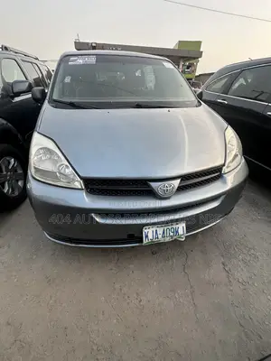 Toyota Sienna XLE Limited AWD 2005