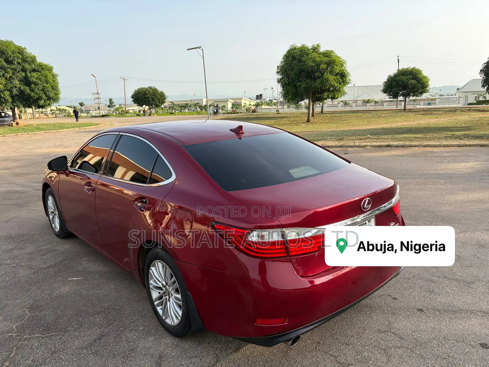 Lexus ES 2014 Maroon