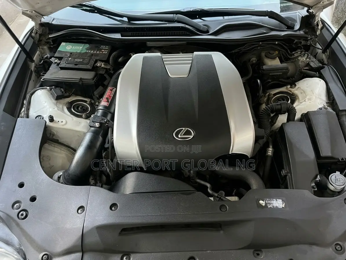Lexus RC 350 AWD 2015 White