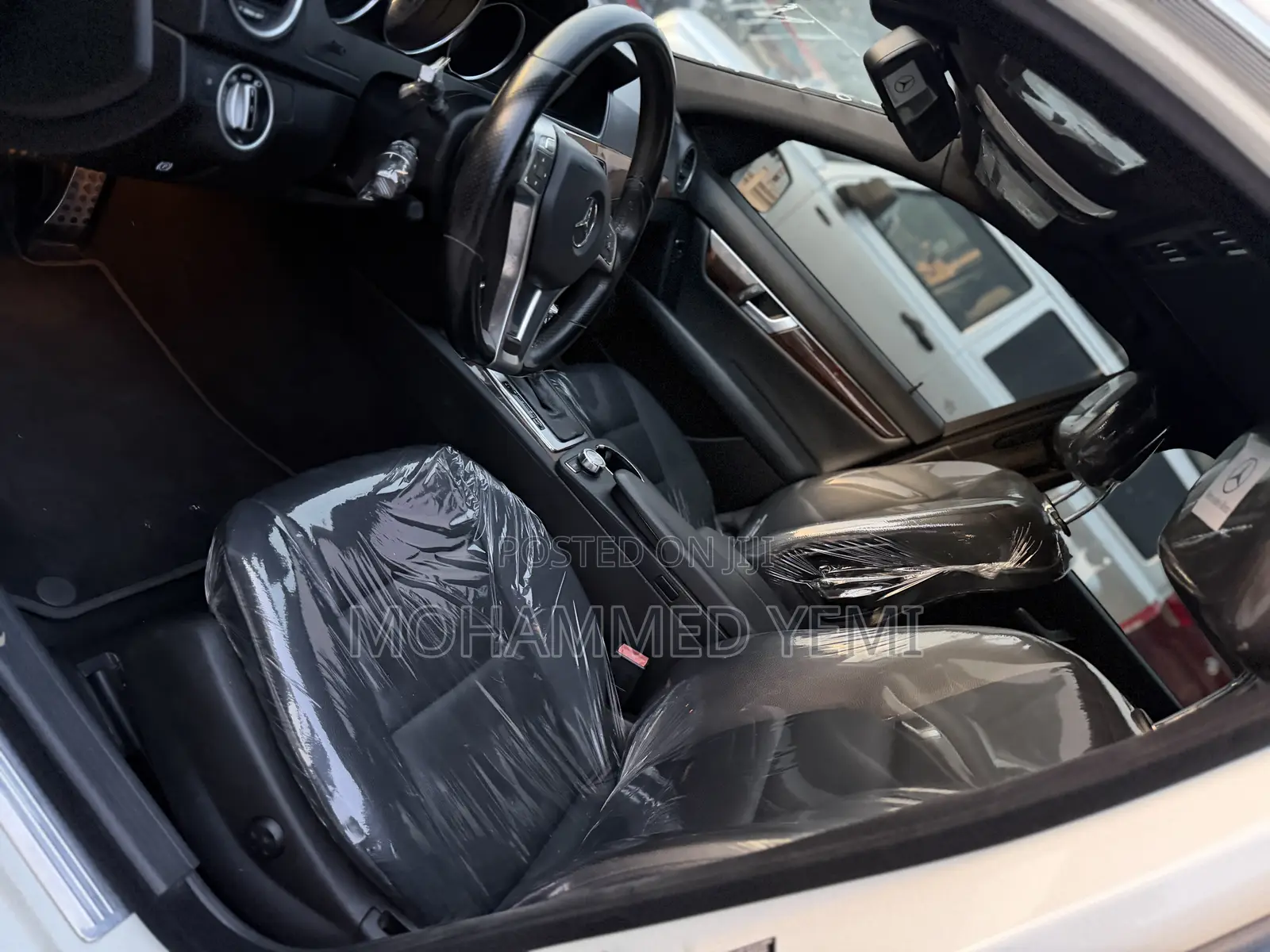 Mercedes-Benz C300 2012 White