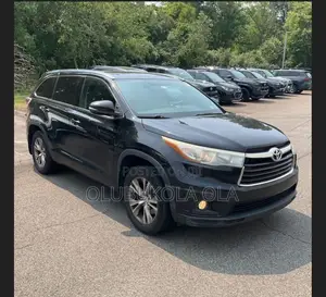 Toyota Highlander 2016 Black
