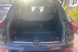 Porsche Cayenne 2016 Gray