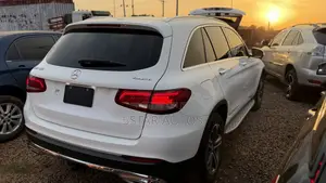 Mercedes-Benz GLC-Class 2017 White