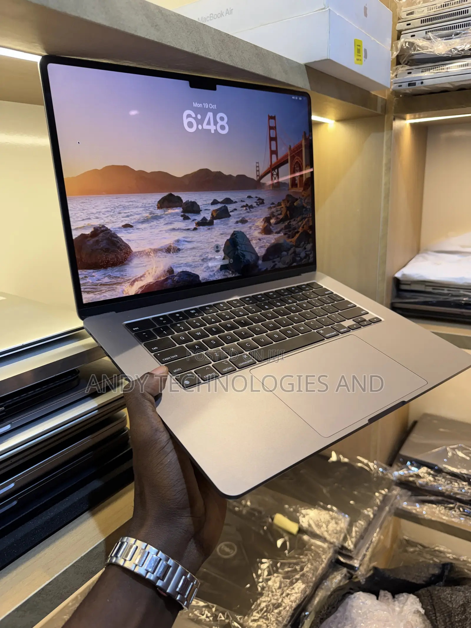 Laptop Apple MacBook Air 2026 M5 16GB Apple M5 SSD 512GB