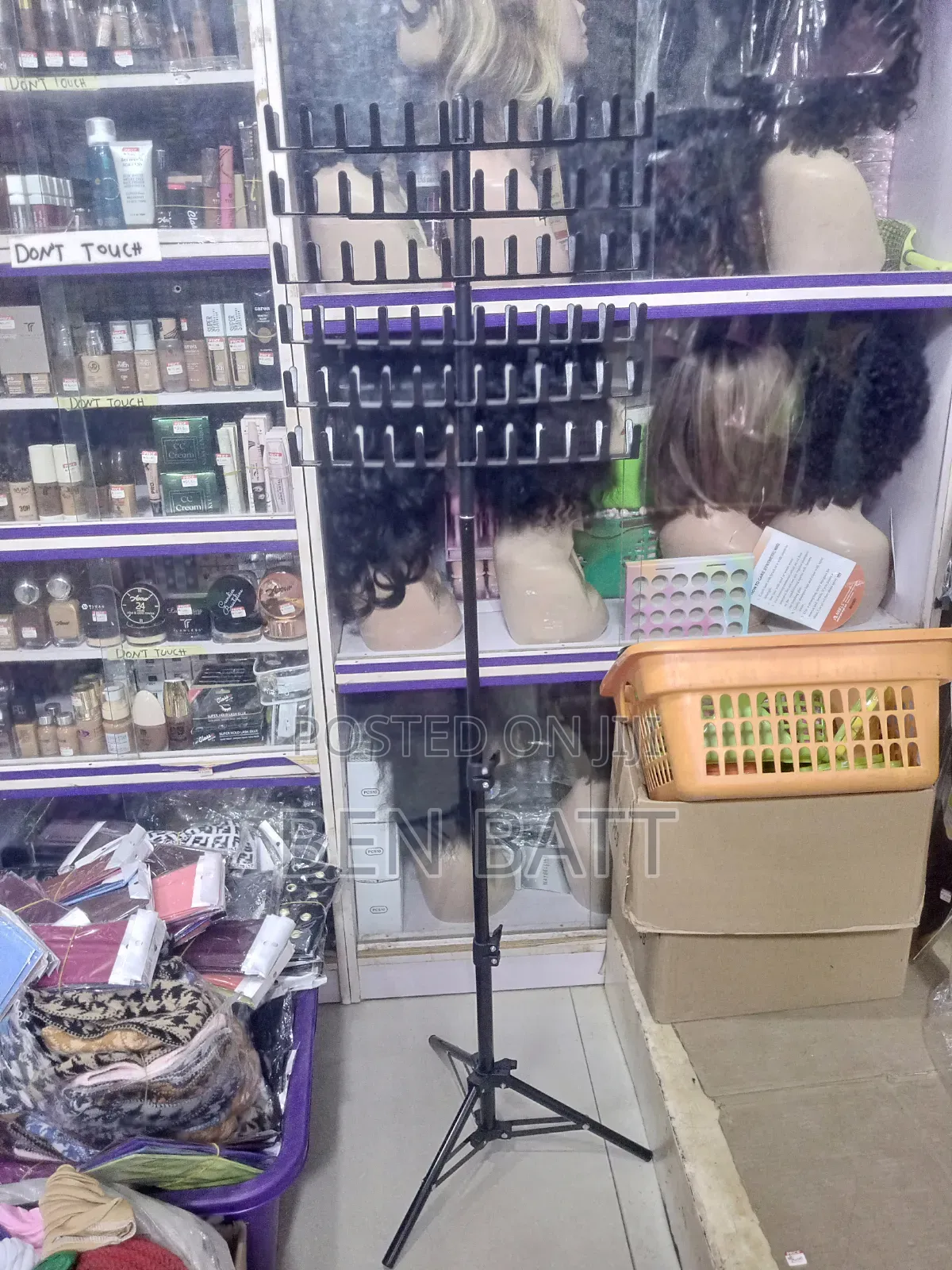 Attachment Stand