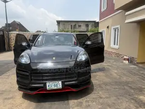 Porsche Cayenne 2015 Black