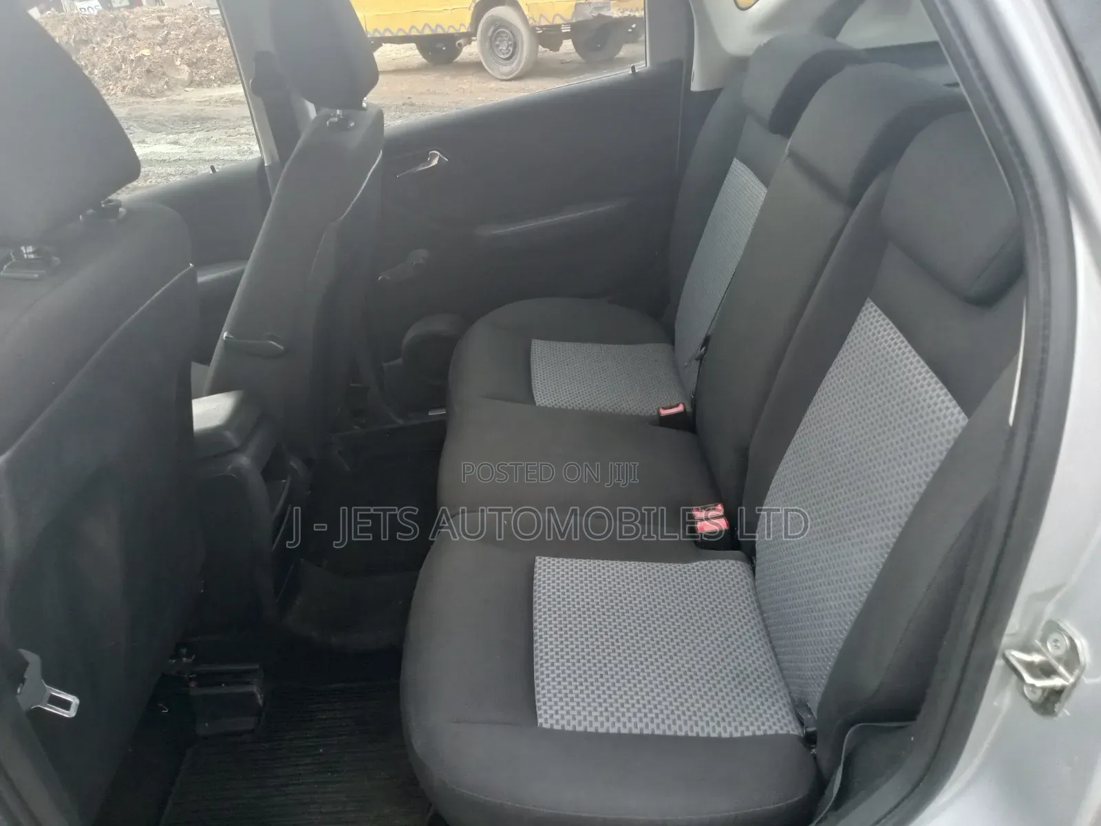 Mercedes-Benz B-Class 2005 Silver