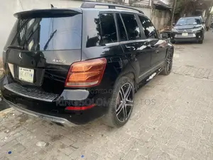 Mercedes-Benz GLK-Class 350 4MATIC 2010 Black