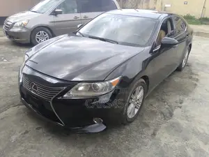 Lexus ES 2014 Black