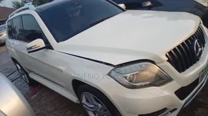 Mercedes-Benz GLK-Class 2010