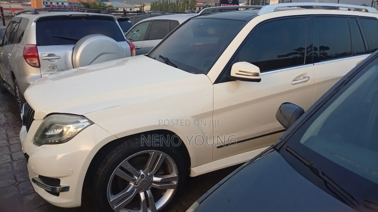 Mercedes-Benz GLK-Class 2010