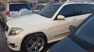 Mercedes-Benz GLK-Class 2010