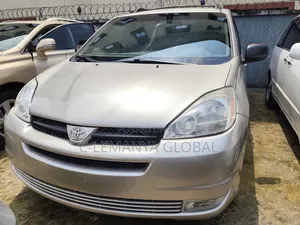 Toyota Sienna CE 2005 Gray