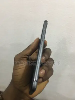 Apple iPhone 8 Plus 64 GB Black