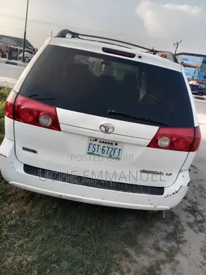 Toyota Sienna 2007 White