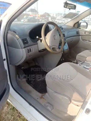 Toyota Sienna 2007 White