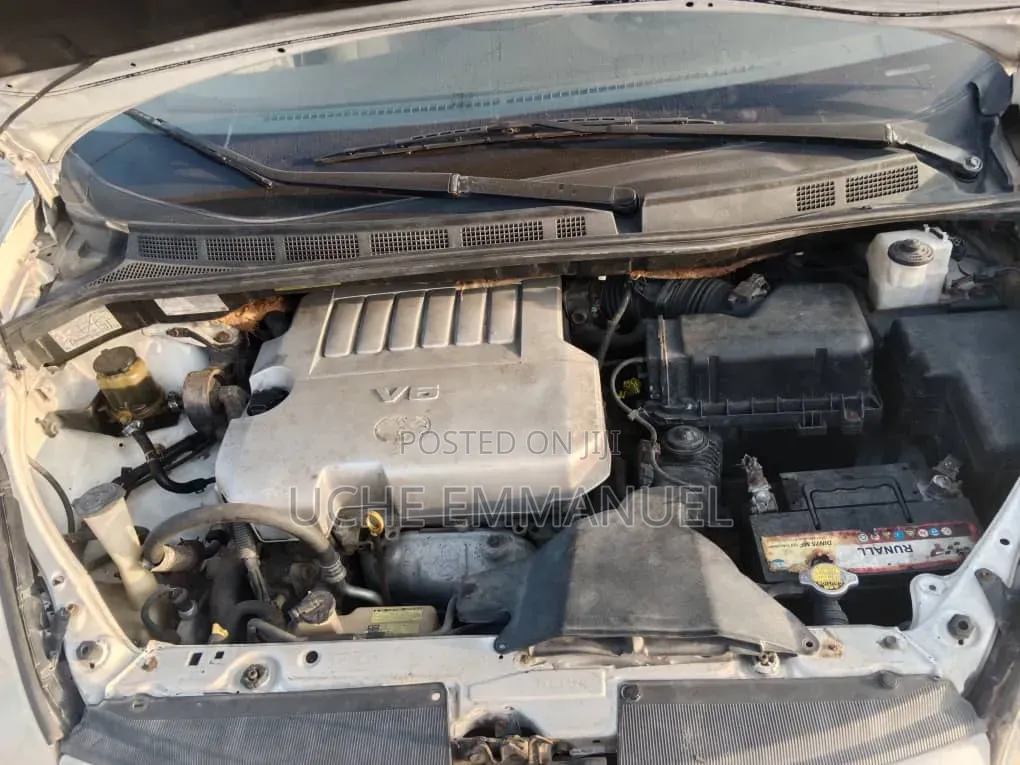 Toyota Sienna 2007 White