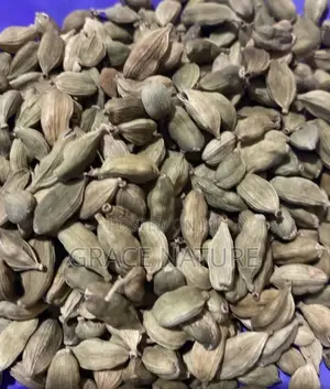 Cardamom Seeds