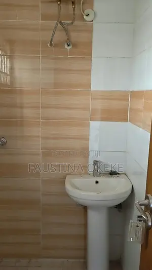 1bdrm Block of Flats in Kaita for rent