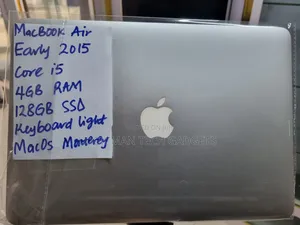 Laptop Apple MacBook Air 2015 4GB Intel Core i5 SSD 128GB