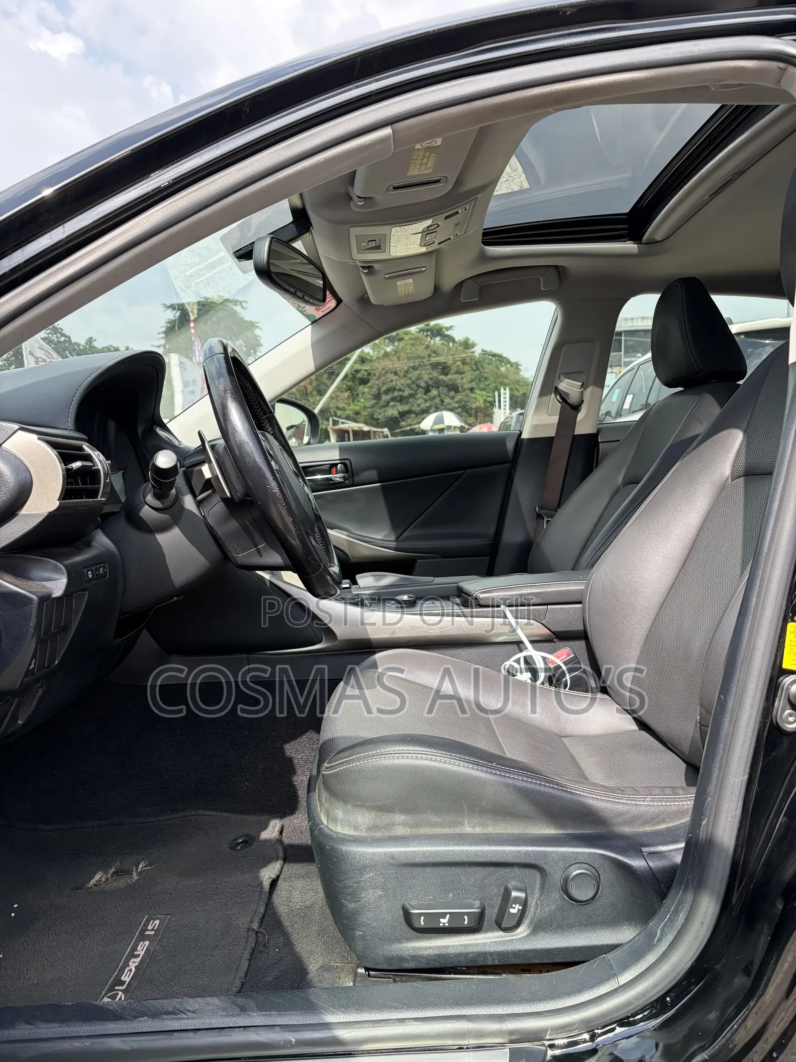 Lexus IS 200t 2016 Black