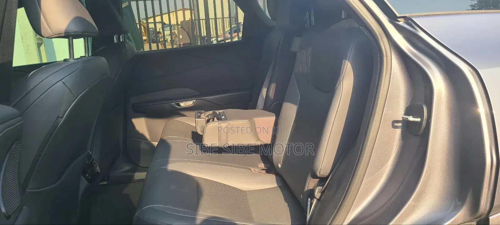 Lexus RX 350 Premium 2023 Gray