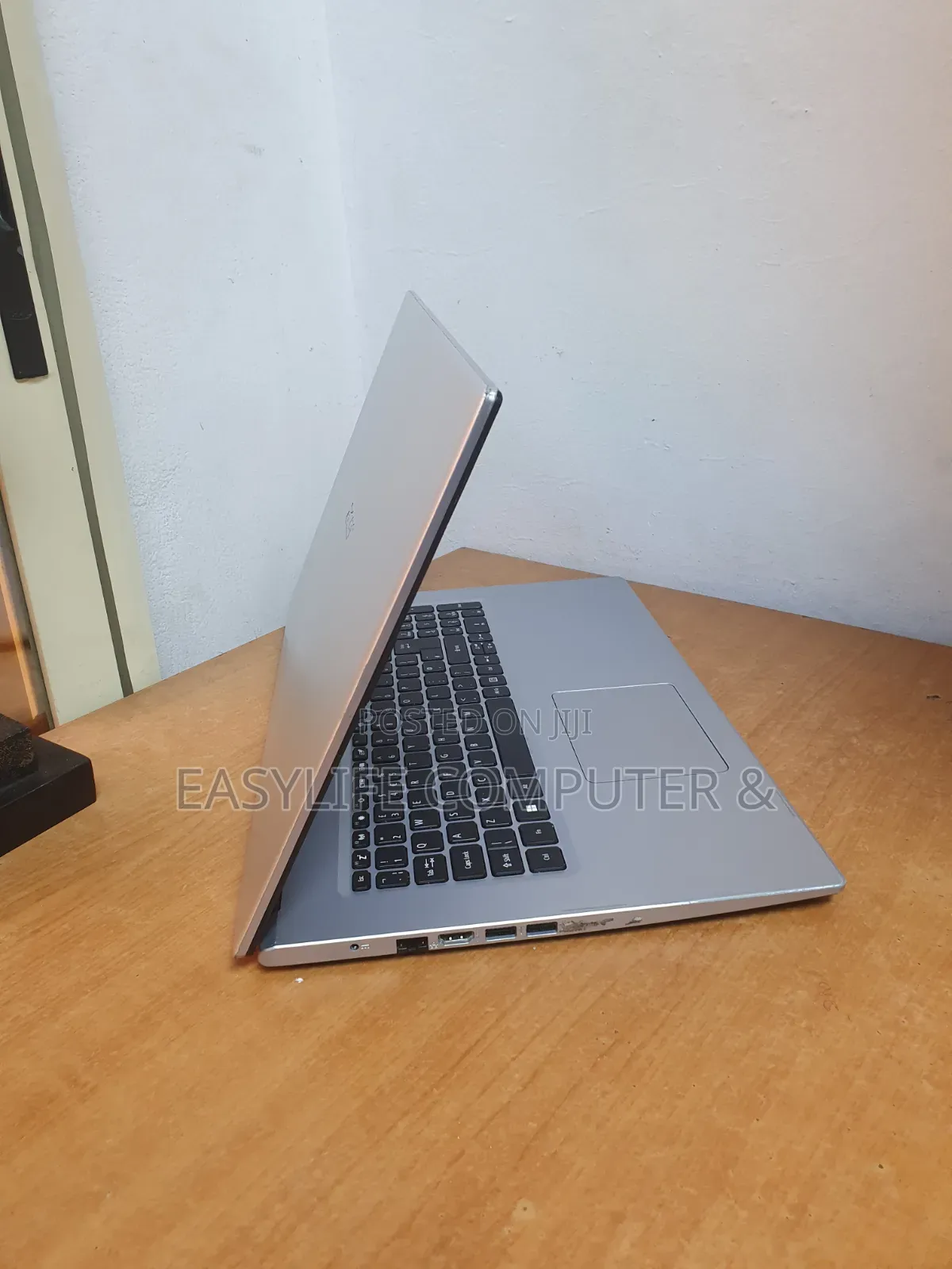 Laptop Acer 8GB Intel HDD 500GB