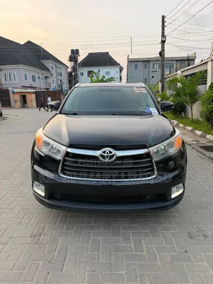 Toyota Highlander Limited 4dr SUV AWD (3.5L 6cyl 6A) 2014 Black