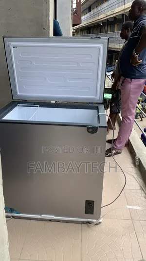 Premium LG 194Liter Spacious Chest Freezer