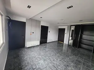 3bdrm Block of Flats in Old Ikoyi for rent