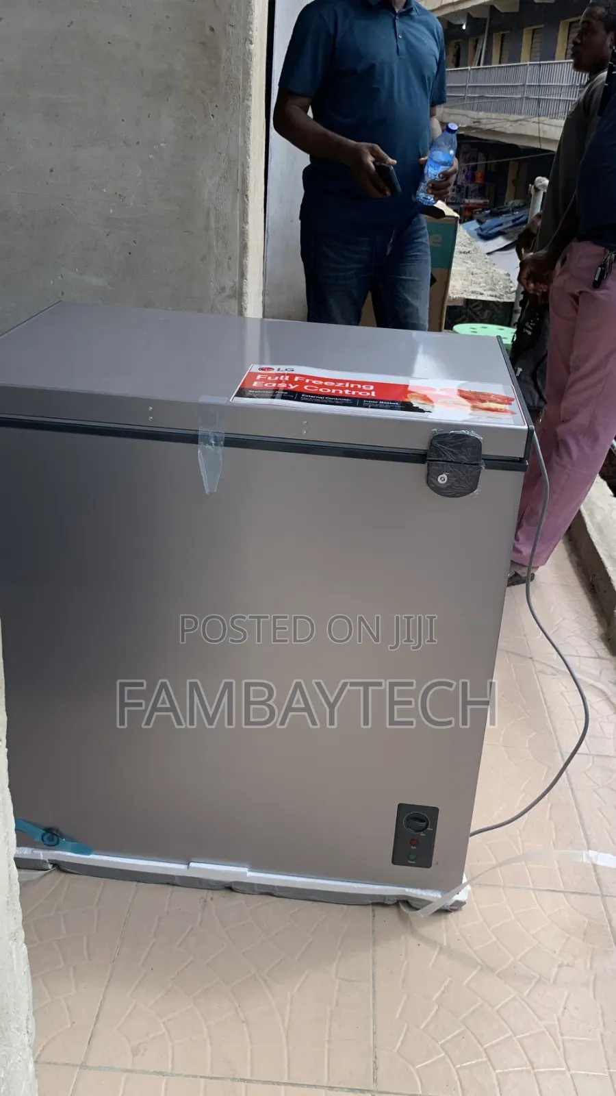 Valuable LG FRZ205BQCF 194L Deep Freezer