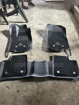 Mercedes Benz ML/GLE 2012 Custom 7d Double Layer TPU Floor Mats