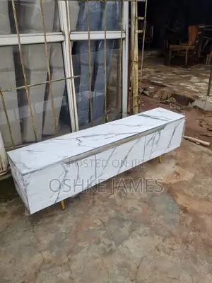 5ft White TV Stand