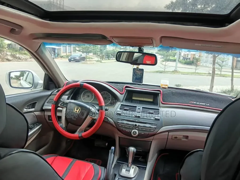 Honda Accord 2.0 i-VTEC Automatic 2009 Silver