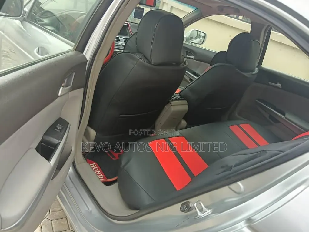 Honda Accord 2.0 i-VTEC Automatic 2009 Silver