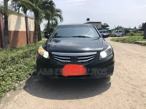 Honda Accord 2010 Black
