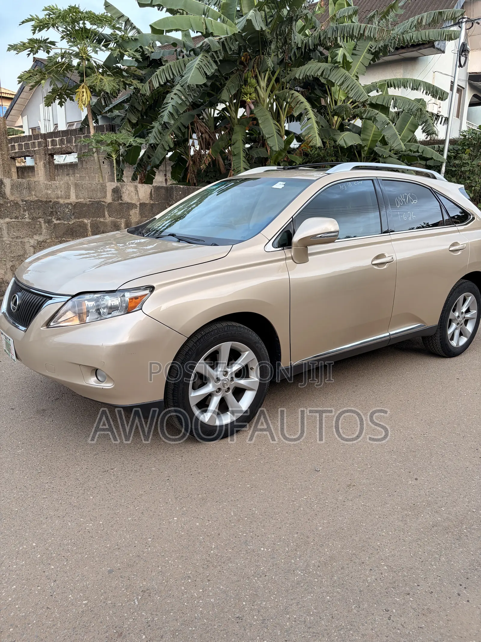 Lexus RX 350 2010 Yellow