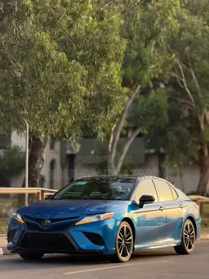 Toyota Camry XSE FWD (2.5L 4cyl 8AM) 2018 Blue