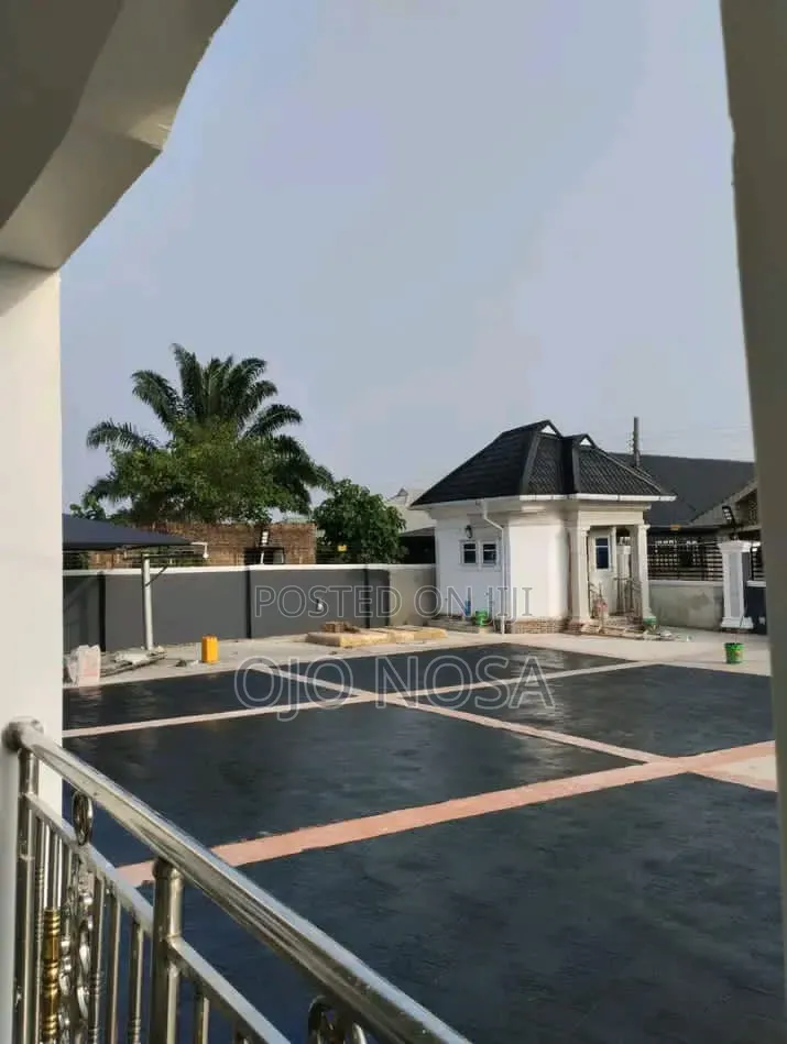 Painter/Screeding