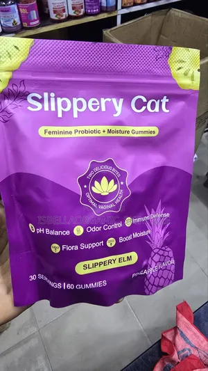Slippery Cat Femine Probiotic + Moisture Gummies